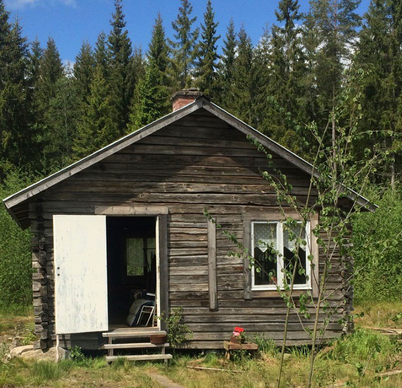 The house before the fire