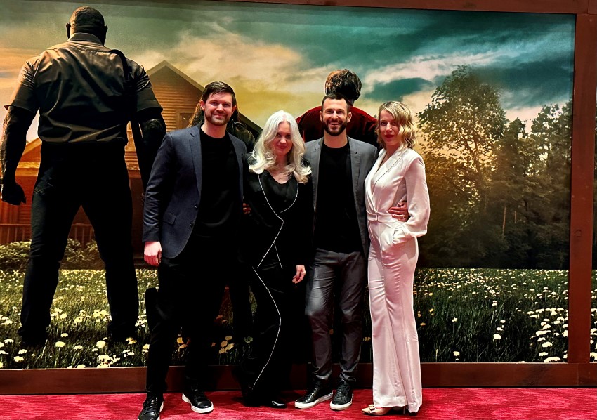 KnockAtCabin_sound-18