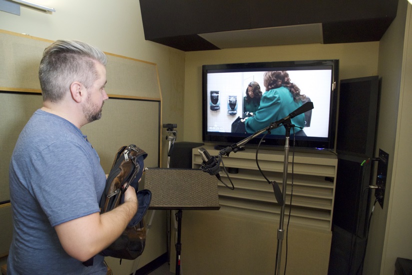 Ben Hicks does Foley with a leather bag